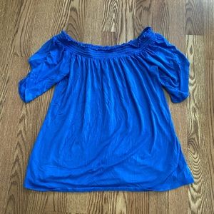 Lilly Pulitzer off shoulder too large euc blue